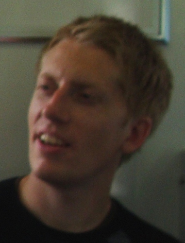 Software developer and free software enthusiast. Co-founder of @Legelisten