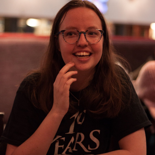 Ineke. She/Her. Admin @ https://t.co/4fUUpI7sqW. ANightingaleInAGoldenCage at A03. Autistic fan of all kinds of theatre and fandoms in general. 🇳🇱