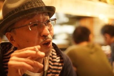 深見 亮介
