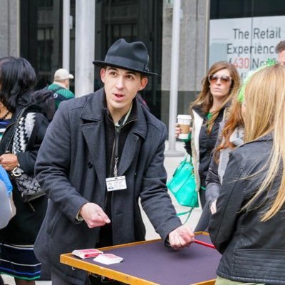 green_guitars's profile picture. Guitars and magic