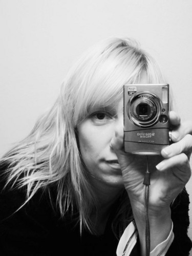 HimlenKatarina's profile picture. AD som smugit över till copywriterns förlovade land. Knackar rost som ingen annan. Följ också @ms_dagskar för the full experience. Och ProudPussy såklart!