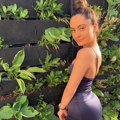 dairinnasiry3's profile picture. in the making🖤