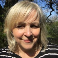 helen lund (@h8l8nlund) Twitter profile photo
