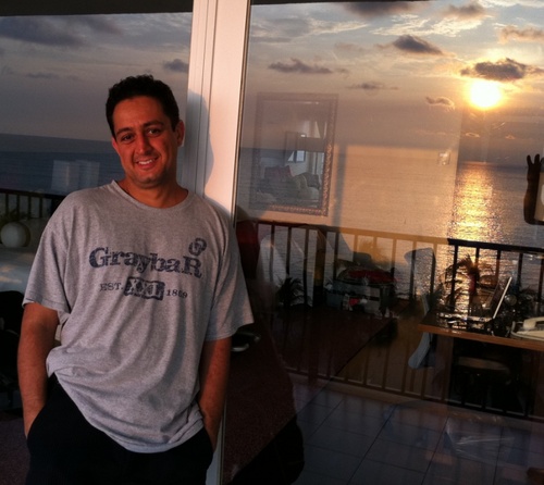 HootanX's profile picture. 