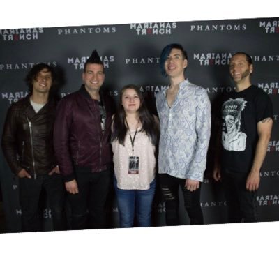 lover_dearest3's profile picture. Face the Music 🎶