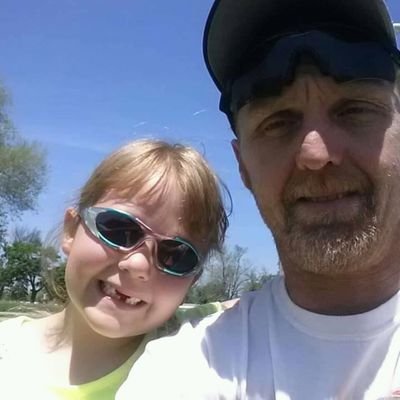 Am a very easy person to make friend with.......if you wanna get to me message me on my mail........ willsjanderson57@gmail.com