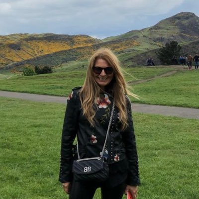 LRupolo's profile picture. Cosa farò, smisurata, nell'impero delle misure? (Marina Cvetaeva)