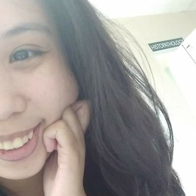 Ikaynoderm's profile picture. I yap a lot, like, A LOT. 🤣 👑👸💜💉🔬👩‍🔬