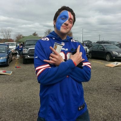 Die hard #Bills fan! #Gym Rat. #Food Lover. #Nature lover. Adrenaline Junkie. #Scuba diver, #Motorcycle & #Sports Nut! #comedy I follow back. #BillsMafia!!!!!!!