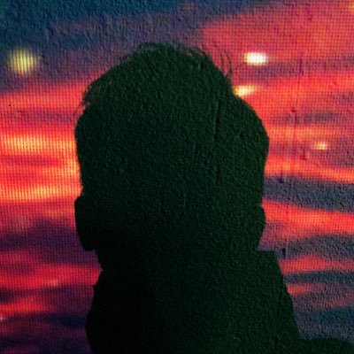 青森出身横浜在住。フリーカメラマンしてます。採用サイト、企業HPや各種サービス、EC用の写真、動画撮影をしてます。 横浜にスタジオ兼事務所有り。 撮影のご相談の際はDM下さい。