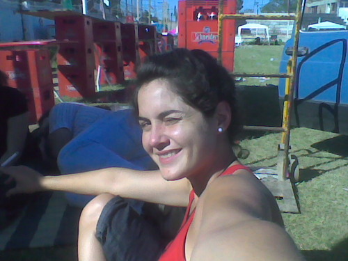 mujer, madre y argentina! genia, idola, buena gente, hermosa y flaquita! jajajaj (ponele)