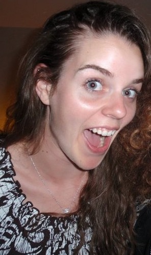 shannontwomey's profile picture. 