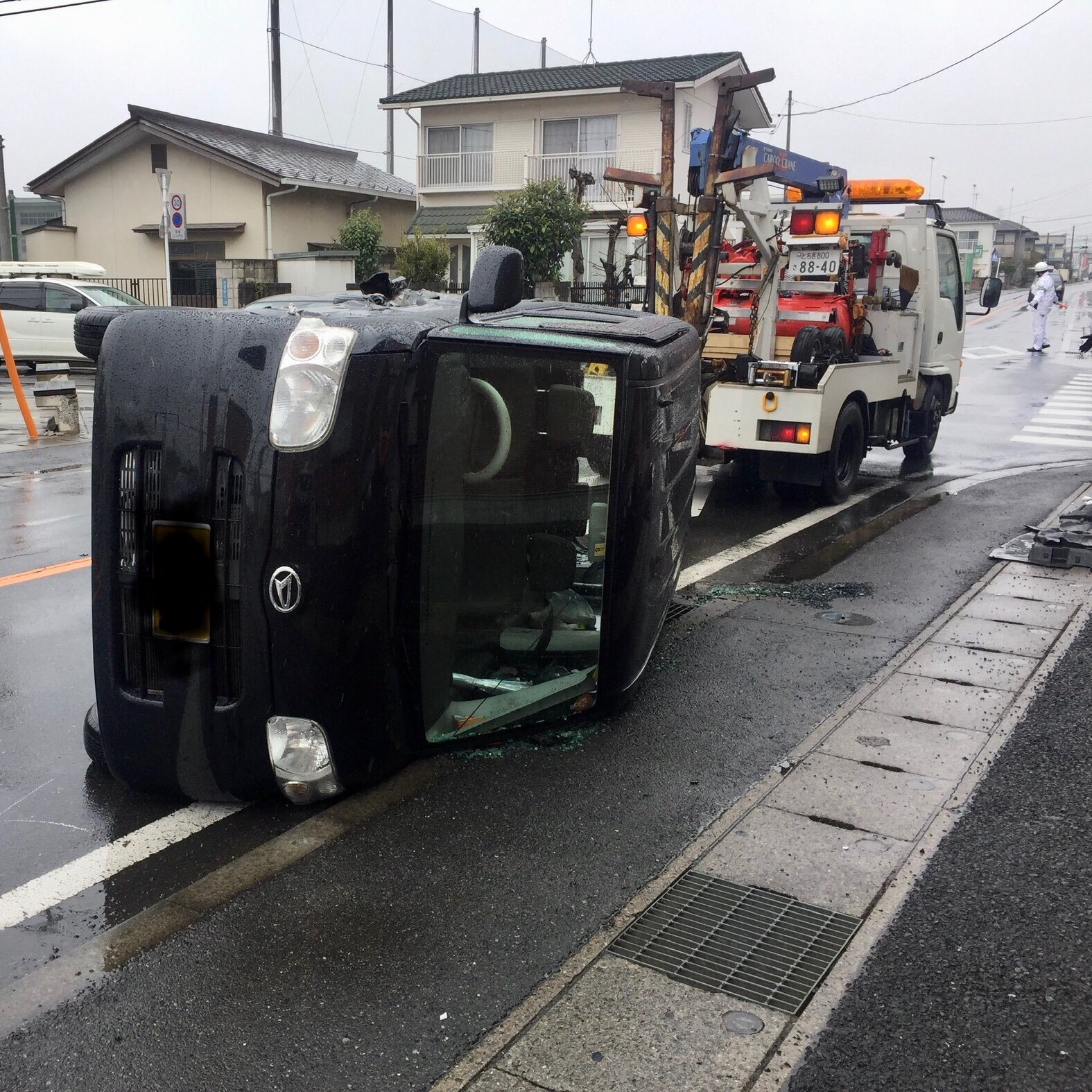 小山ロードサービス  24時間対応
小山市／栃木市／下野市／結城市／筑西市
事故故障で動かなくなった車の
レッカー移動・現場対応(パンク・バッテリー上がり)廃車の買取・処分
緊急受付／0285-20-3361  (小山市)
結城市緊急受付センター／0296-32-1800