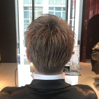 jameskyodo's profile picture. 経堂にあるVIBESというBARの店長をやってるジェームズです！ 日常をつぶやいていきます！