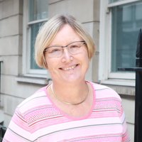 Roz McMullan (@rozmcmullan) 's Twitter Profile