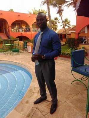 monemou_nestor's profile picture. 24 h 24