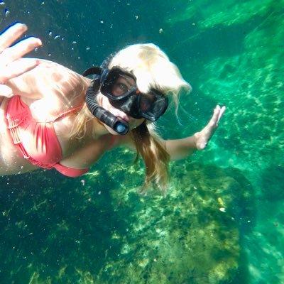 aimeebaxter's profile picture. surf, LFC, rugby, music... 'we only get to do this once and its not for a long time. So enjoy it' - 🏄🏼‍♀️Jay Moriarity :)