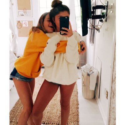 topicthreads1's profile picture. follow the gram @topicthreads 💛