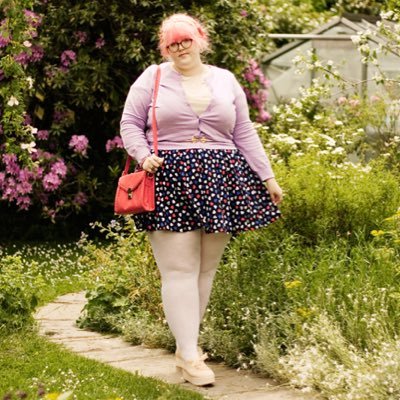 lindaress2's profile picture. u see me I see u