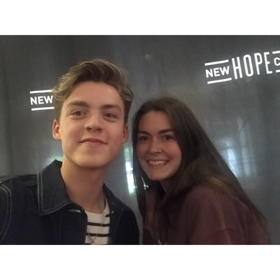 UTV💜💙🦁 the “lol ur not @newhopereece “ girl💗