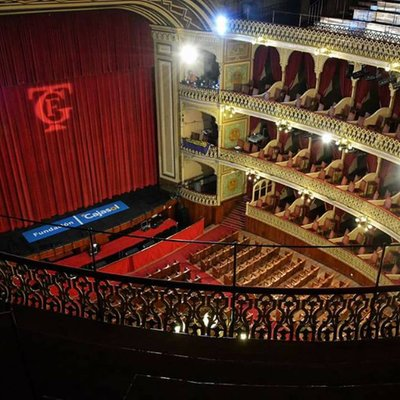 Porque la vida es un carnaval. Cuenta dedicada a transcribir letras cantadas en el Falla. Cuenta del blog