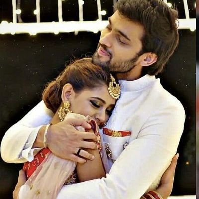 RiyaThakoor's profile picture. 