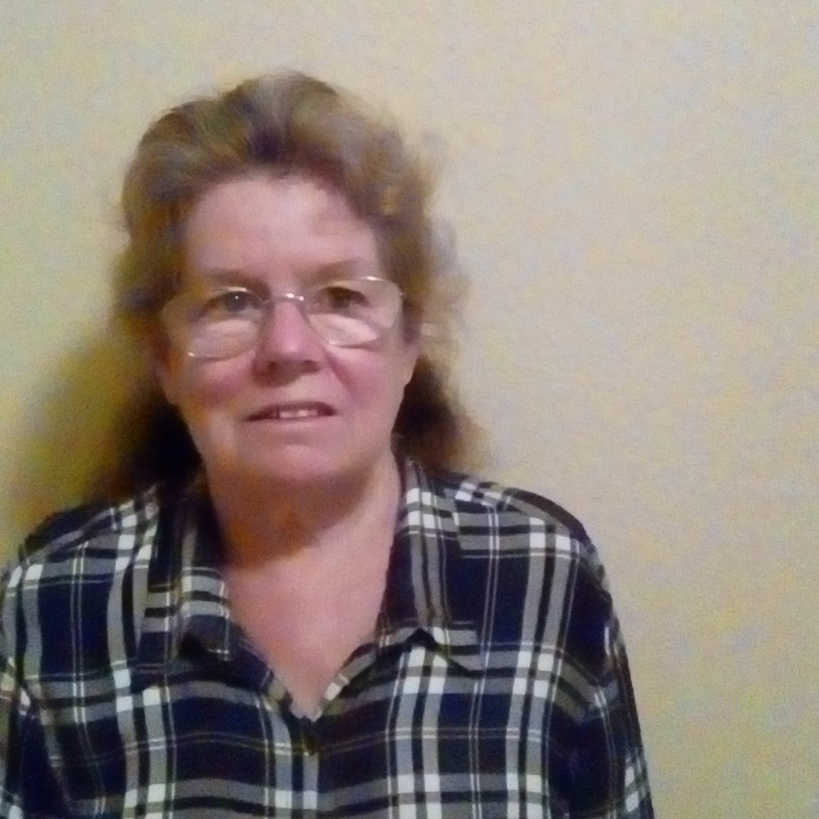 kathyfoshay's profile picture. born 1955