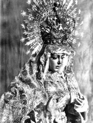 nostra_spes's profile picture. Vibrando al son de sus mariquillas #EsperanzaNuestra #SiempreMacarena