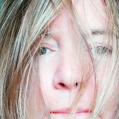 bee5boo's profile picture. 