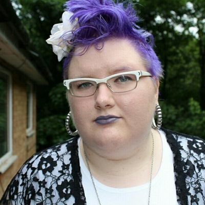 Fminist1's profile picture. TRUMP IS HITLER! #RESIST #BLM #FUCKWHITESUPREMACY IMPEACH45 #FEMINIST #RUSSIASTILLREAL DEMOCRATICSOCIALISM