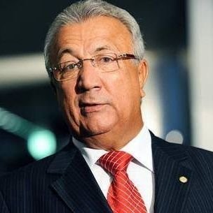 Ex-governador de Sergipe, apaixonado pelo meu estado e sergipano de Santa Rosa de Lima.