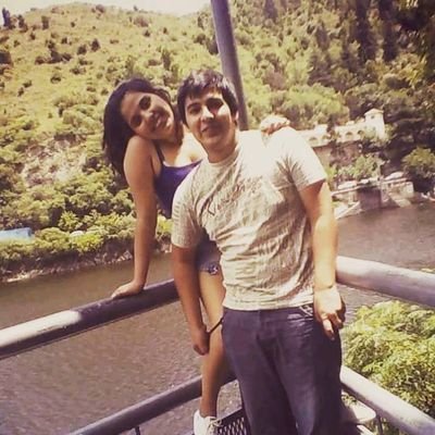 ‏‏هناك حب يعيش فقط في قلبك ♡