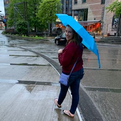 BrittMuske's profile picture. live laugh love life