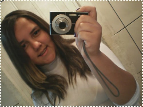 ~ × 　α gαtinhα brincαlhonα&αnimαdα
　 　qe você vê nα photo bαbý!