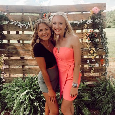 graceshelly18's profile picture. 