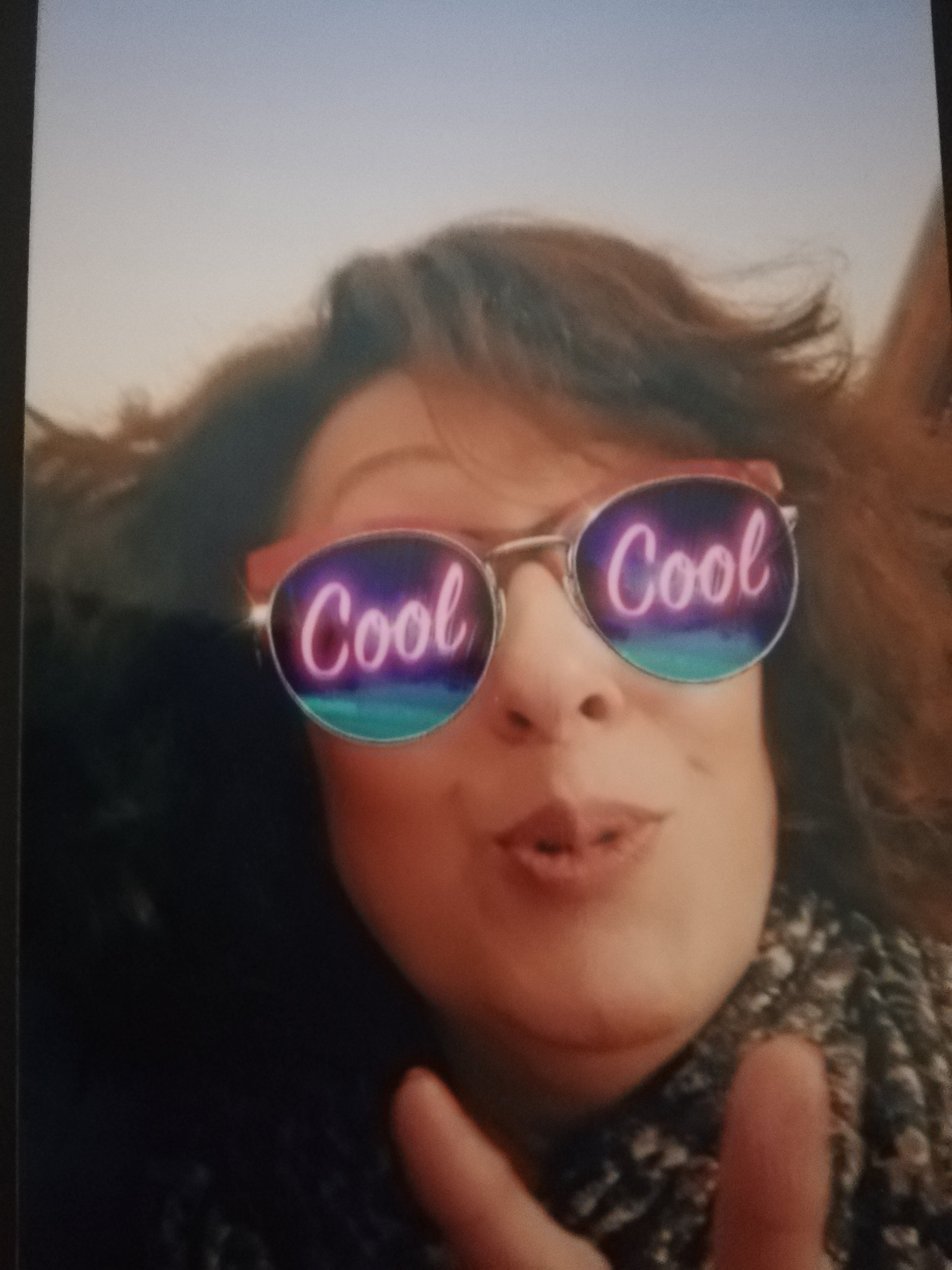 IsabellePuna's profile picture. J'aime voyager, cuisiner et partager. Dynamique, curieuse j'aime surprendre. Ma brochette pour réussir dans la vie : la tête, le coeur, le foie, les tripes !!!!