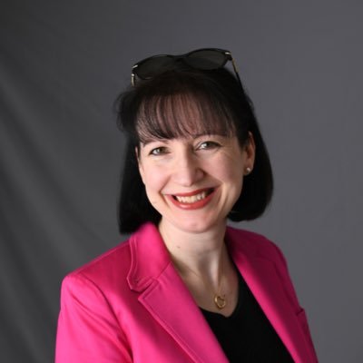 Dr Suzy Lishman CBE 👩🏻‍🔬 Profile