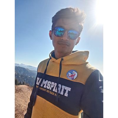 Vvk_171's profile picture. 