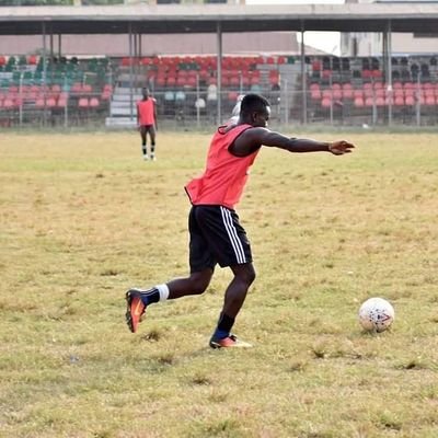 Ebeneze45252438's profile picture. 