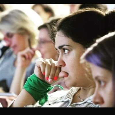 VirPedri's profile picture. Ecofeminista, Abogada, y un montón de cosas más...