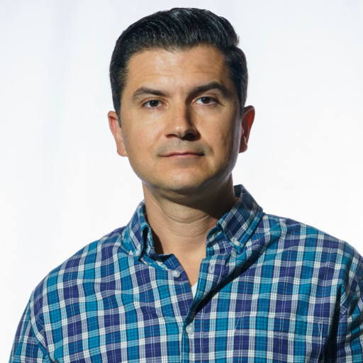 Tesla investor | Engineering Manager | ex-TripAdvisor, WW | Currently traveling.