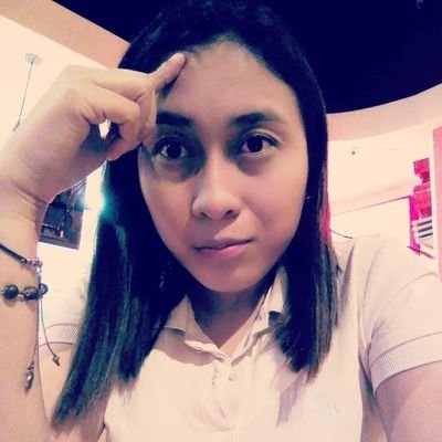 Solo hay una persona que puede hacerte feliz toda la vida... y esa persona eres tu. (David Burns)
