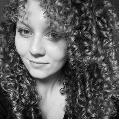 Rachazon's profile picture. Just a girl with big hair and a big smile! :)