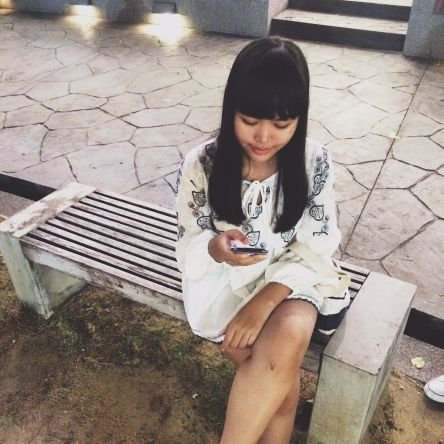 oumoumoum_s's profile picture. hello world 🫠