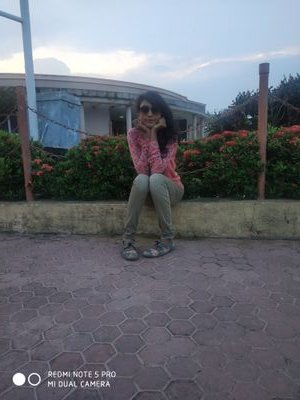 PadmajaPriyada7's profile picture. live young love yourself...😘