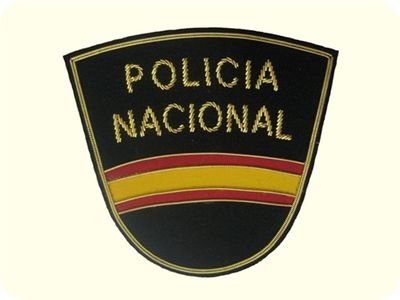 Policía. Siempre alma de opositor. Maleta y primer destino. Aquí nunca se deja de aprender 💪💙