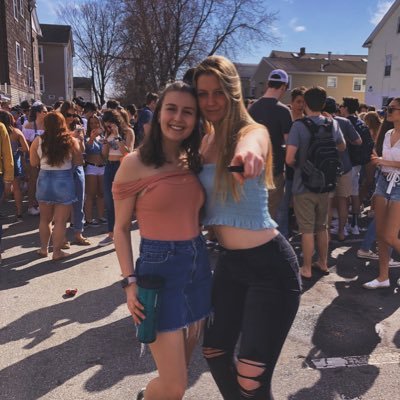 erin_muldoon_'s profile picture. 