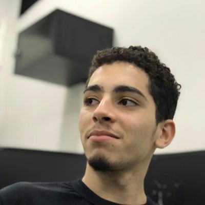 Pablo_OfGod's profile picture. Só trabalho com espaços euclidianos.