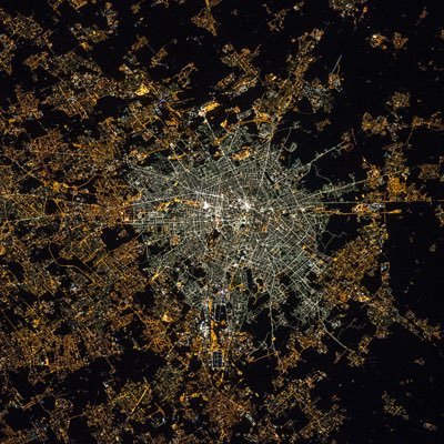 Project to increase the awareness about light pollution and it’s environmental impact.