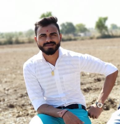 HareshBhayani3's profile picture. 25/10/1992